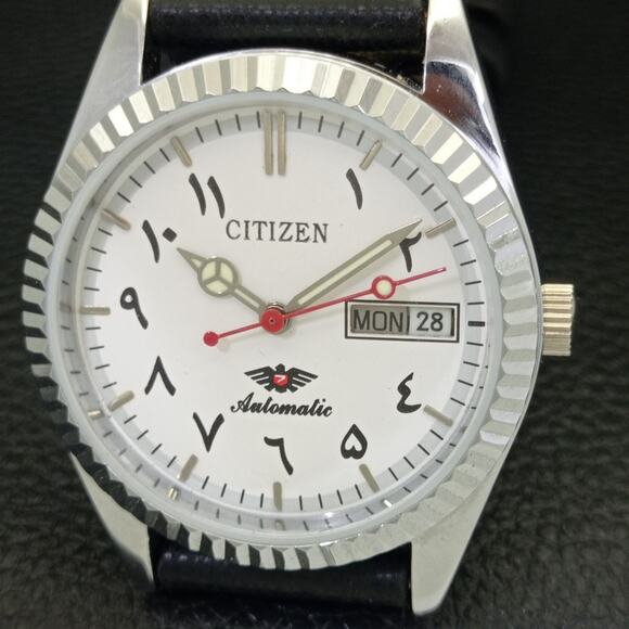 Vintage 1972 Arabic Citizen Automatic Mens Silver Watch W/daydate & Black accent - Picture 3 of 9